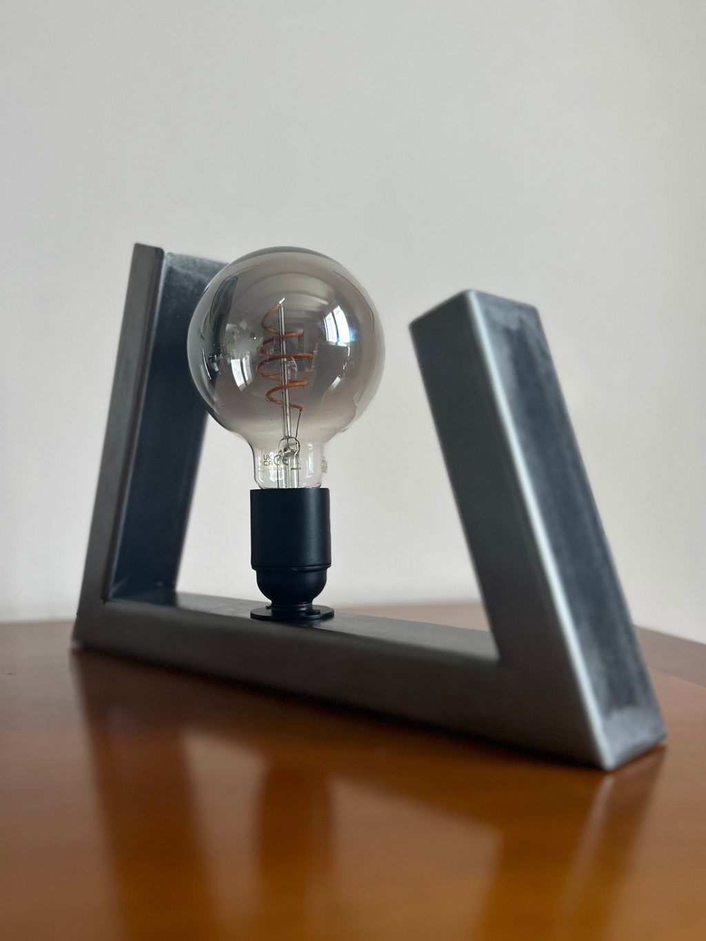 Lampe artisanale faite main | "Odak" (brut verni)