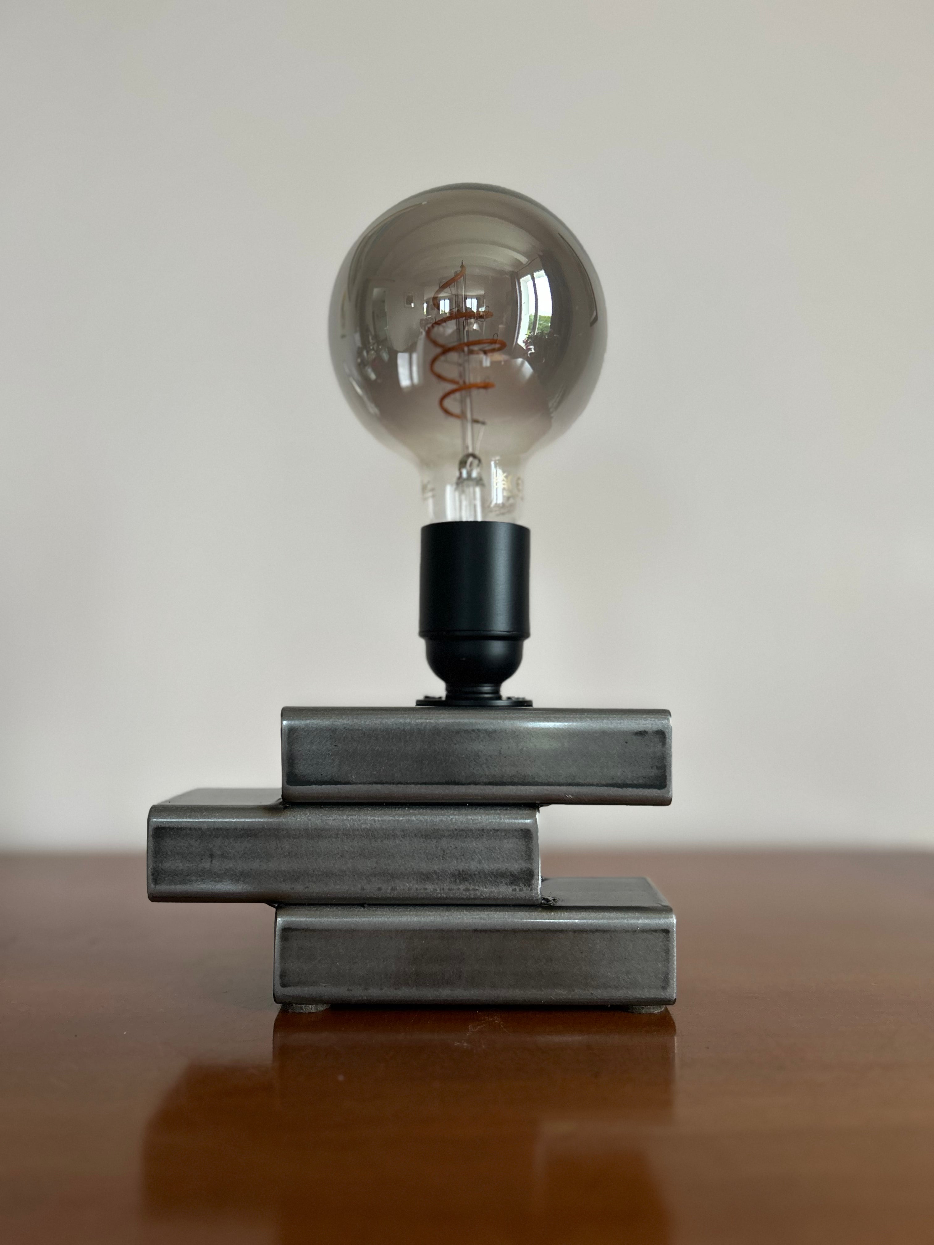 Lampe artisanale faite main | "Step"